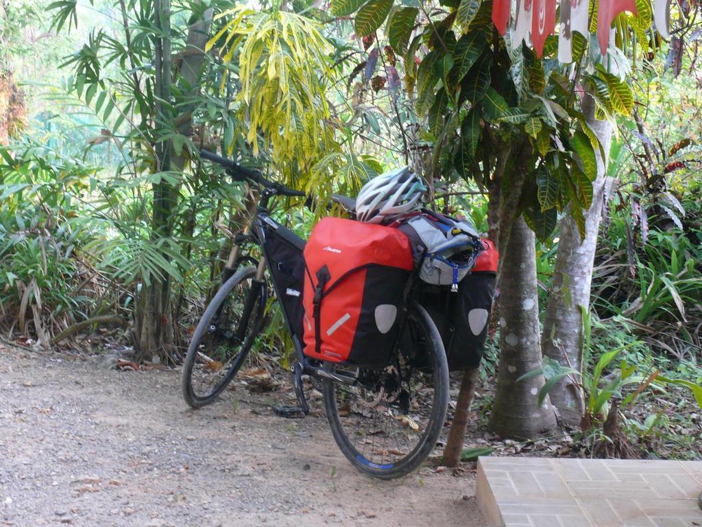 Suan Bang Bon Guest House Plai Phraya Екстер'єр фото
